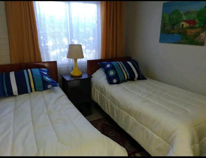 Hostal Renca, Casa Hotel Santiago Luaran gambar